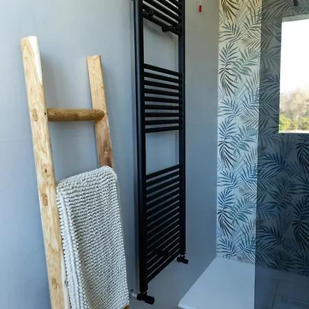 Santo Spirito A 5 Minuti Da 오트란토