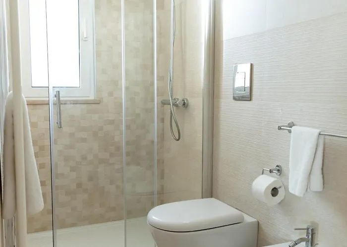 Santo Spirito A 5 Minuti Da Villa Otranto