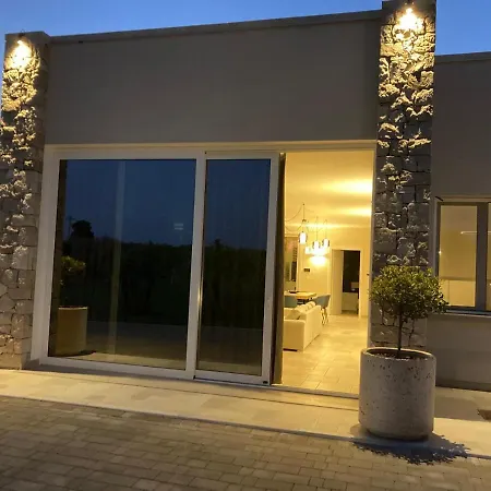Santo Spirito A 5 Minuti Da אוטרנטו