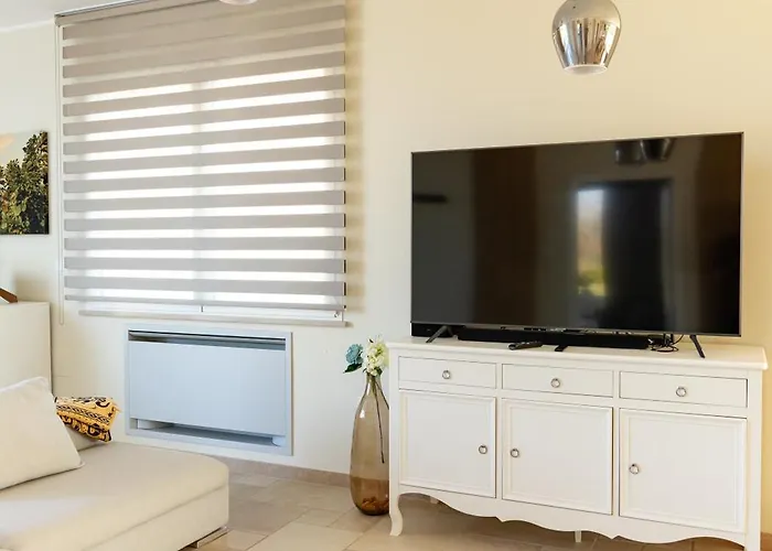 Santo Spirito A 5 Minuti Da オートラント